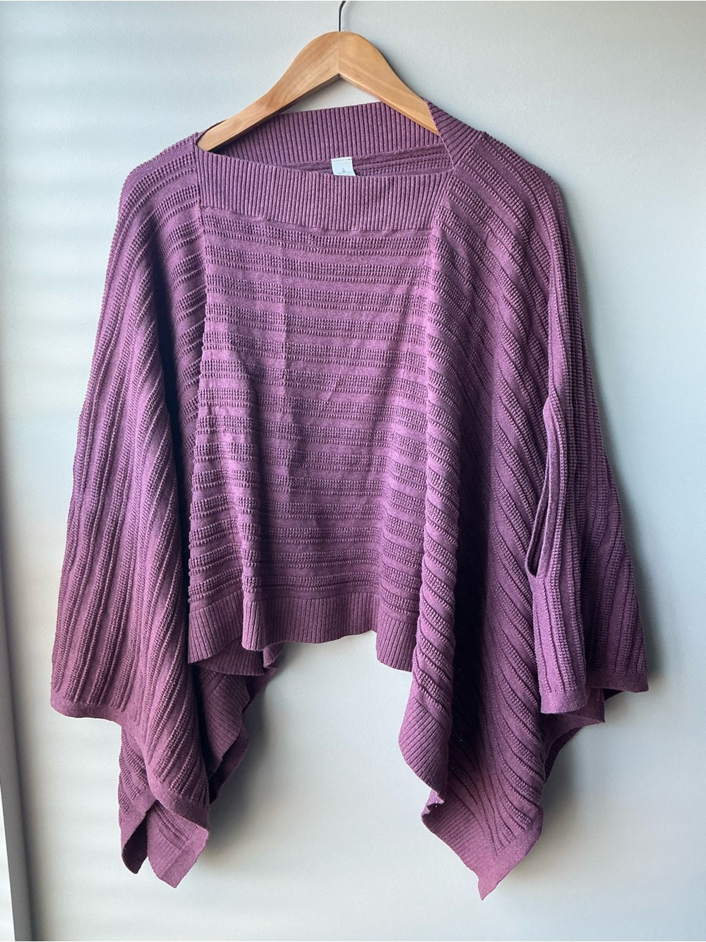 Lululemon Forward Flow Poncho